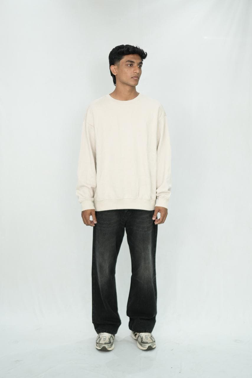 Off White Sweatshirt alternate view